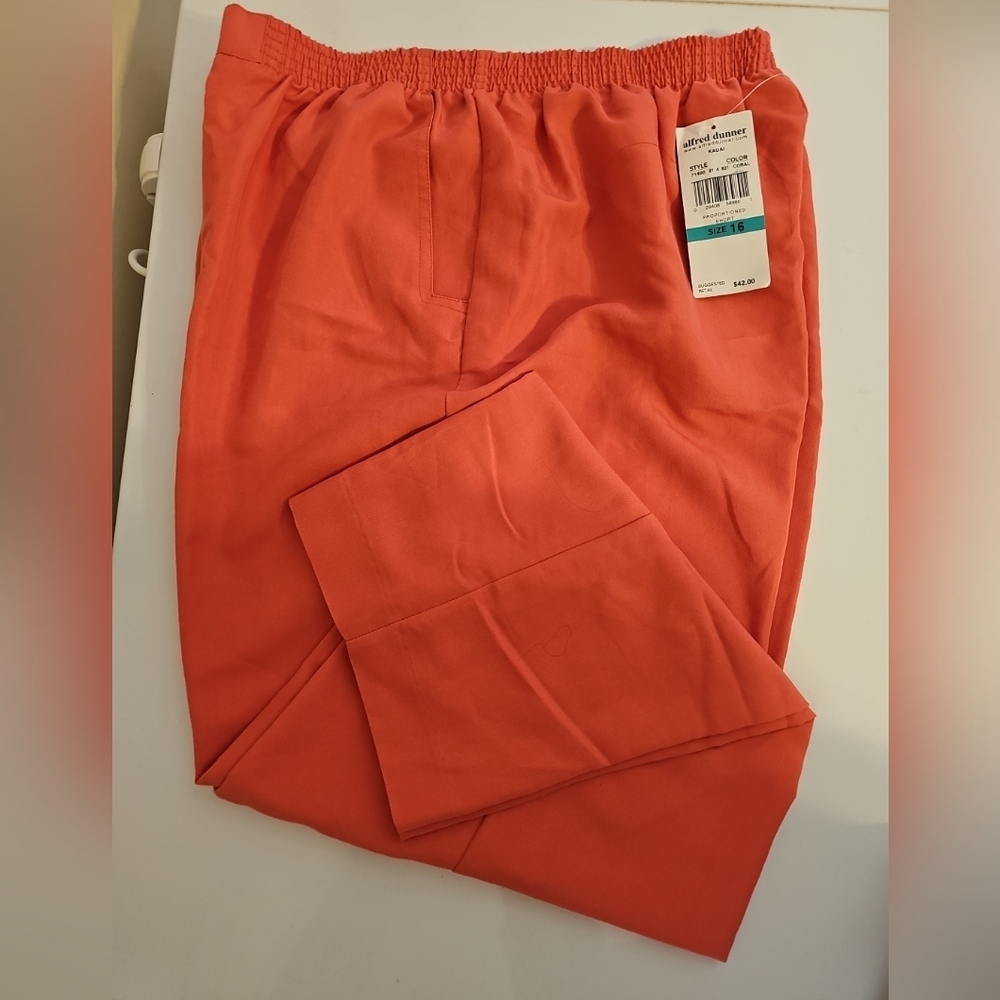Alfred Dunner New  Size 16 Women's Coral Pull Up  Pants Org.42.00